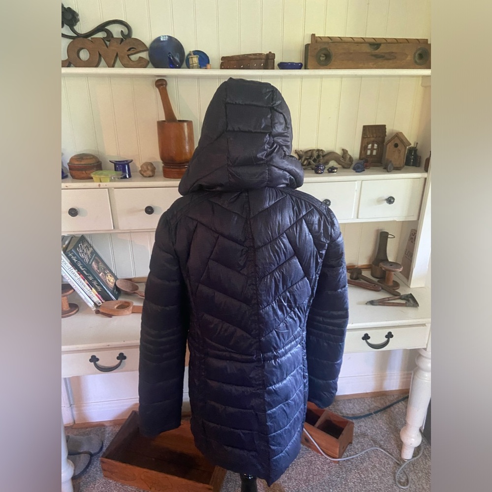 Guess puffer coat